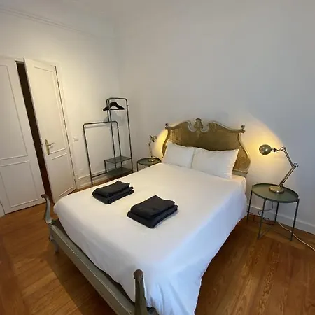 The Blackbird At Liberdade Avenue Apartment *